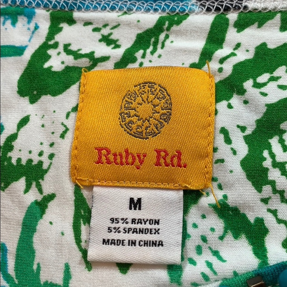 Ruby Rd. Top - Picture 5 of 7